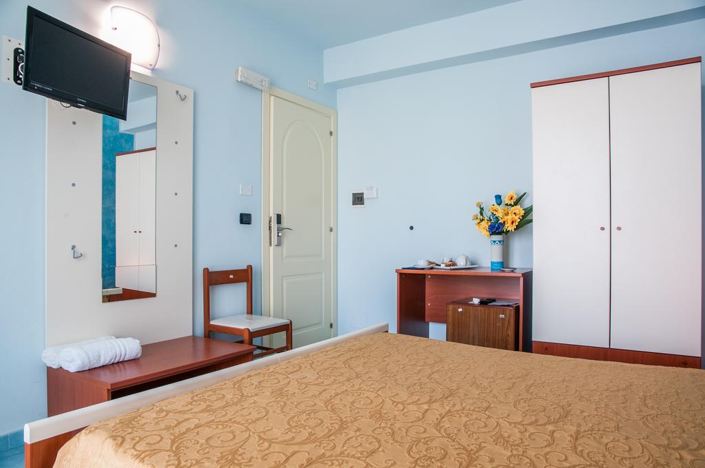 Megaron Hotel 포쟐로 외부 사진