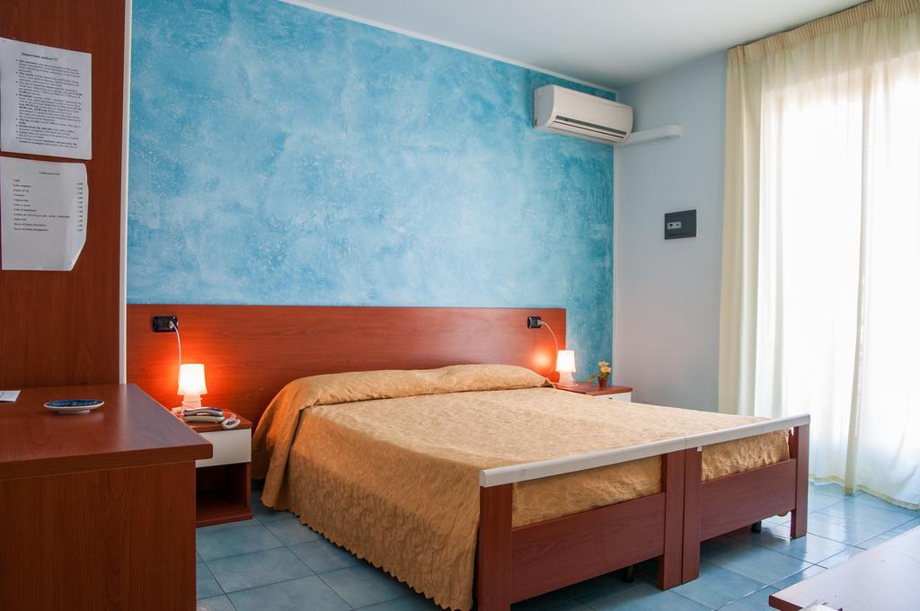 Megaron Hotel 포쟐로 외부 사진